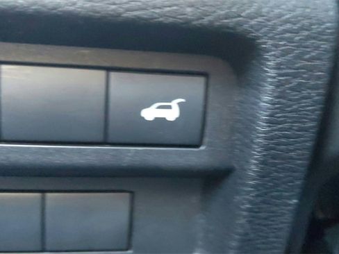 Used 2023 Mitsubishi Outlander SE image 27