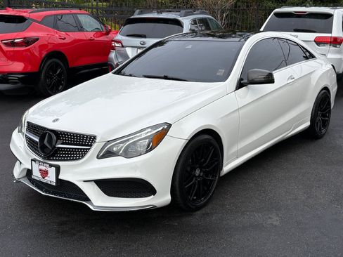 Used 2016 Mercedes-Benz E 550 Coupe w/ Premium 2 Package image 5