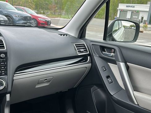 Used 2017 Subaru Forester 2.5i Limited AWD/4WD image 26