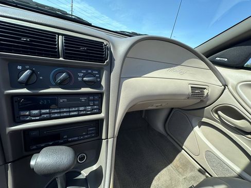 Used 1999 Ford Mustang GT RWD image 16
