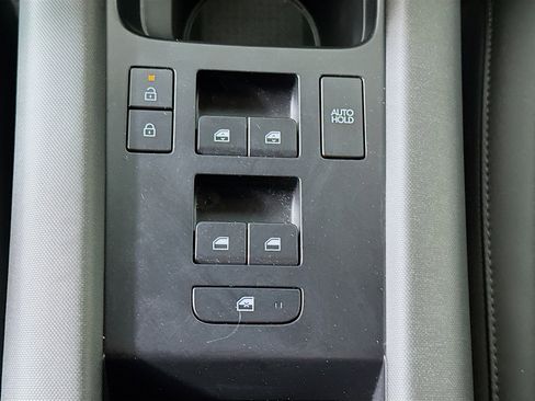 Used 2024 Hyundai Ioniq 6 SEL image 15