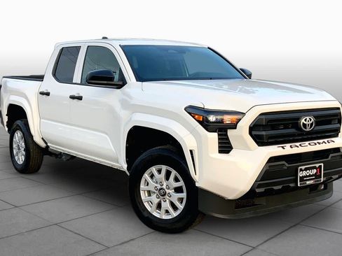 Used 2026 Toyota Tacoma SR RWD image 3