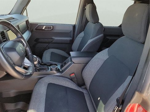 Used 2021 Ford Bronco Big Bend w/ Sasquatch Package image 14