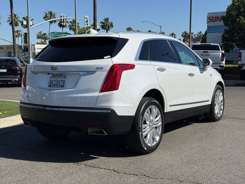 Used 2017 Cadillac XT5 Premium Luxury w/ Driver Assist Package AWD/4WD image 9