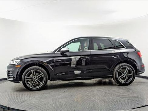 Used 2019 Audi SQ5 Premium Plus w/ Premium Plus Package image 3