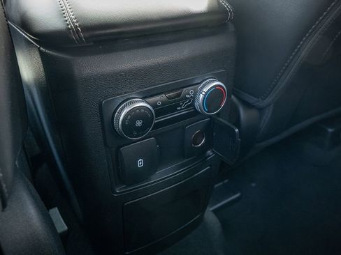 Used 2022 Ford Explorer XLT w/ Equipment Group 202A image 47