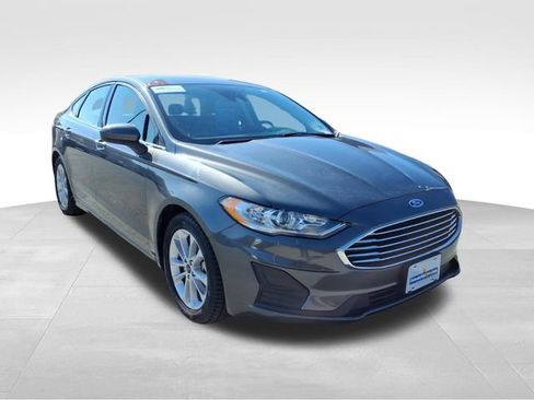 Certified 2020 Ford Fusion SE image 14