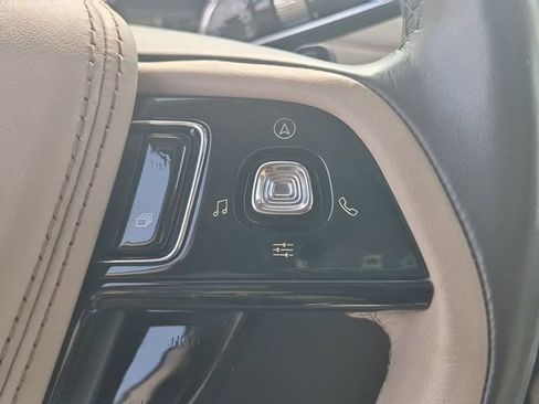 Used 2022 Lincoln Aviator Reserve w/ Equipment Group 201A AWD/4WD image 21