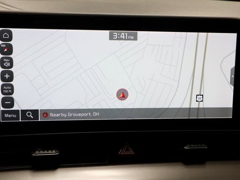 Used 2023 Kia Sportage EX image 3