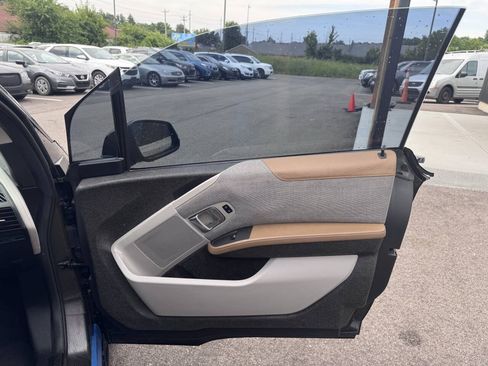 Used 2016 BMW i3 w/ Range Extender RWD image 13