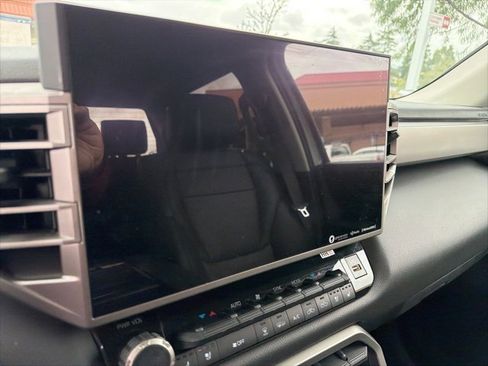 Used 2022 Toyota Tundra Limited w/ TRD Off-Road Package image 24