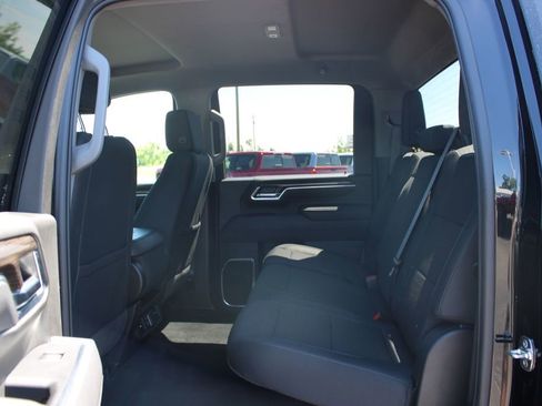 Used 2025 Chevrolet Silverado 2500 LT w/ Convenience Package AWD/4WD image 27