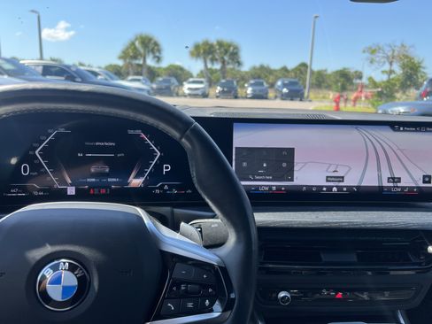 Used 2025 BMW 430i Convertible RWD image 15