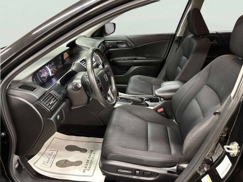 Used 2015 Honda Accord Sport image 15