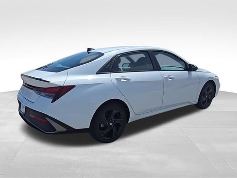 New 2026 Hyundai Elantra Sport FWD image 9