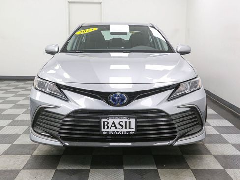 Used 2024 Toyota Camry LE FWD image 3