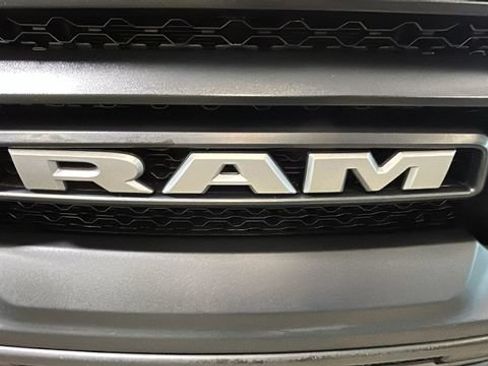 Used 2022 RAM 1500 Warlock w/ Technology Package I AWD/4WD image 9