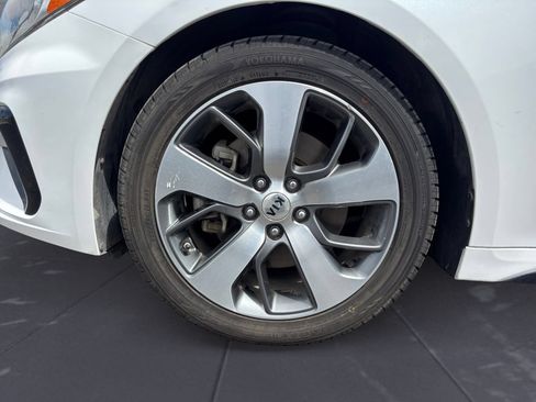 Used 2019 Kia Optima S w/ S Panoramic Sunroof Package FWD image 12