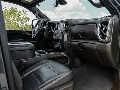 Used 2020 GMC Sierra 2500 Denali w/ Denali Ultimate Package AWD/4WD image 15