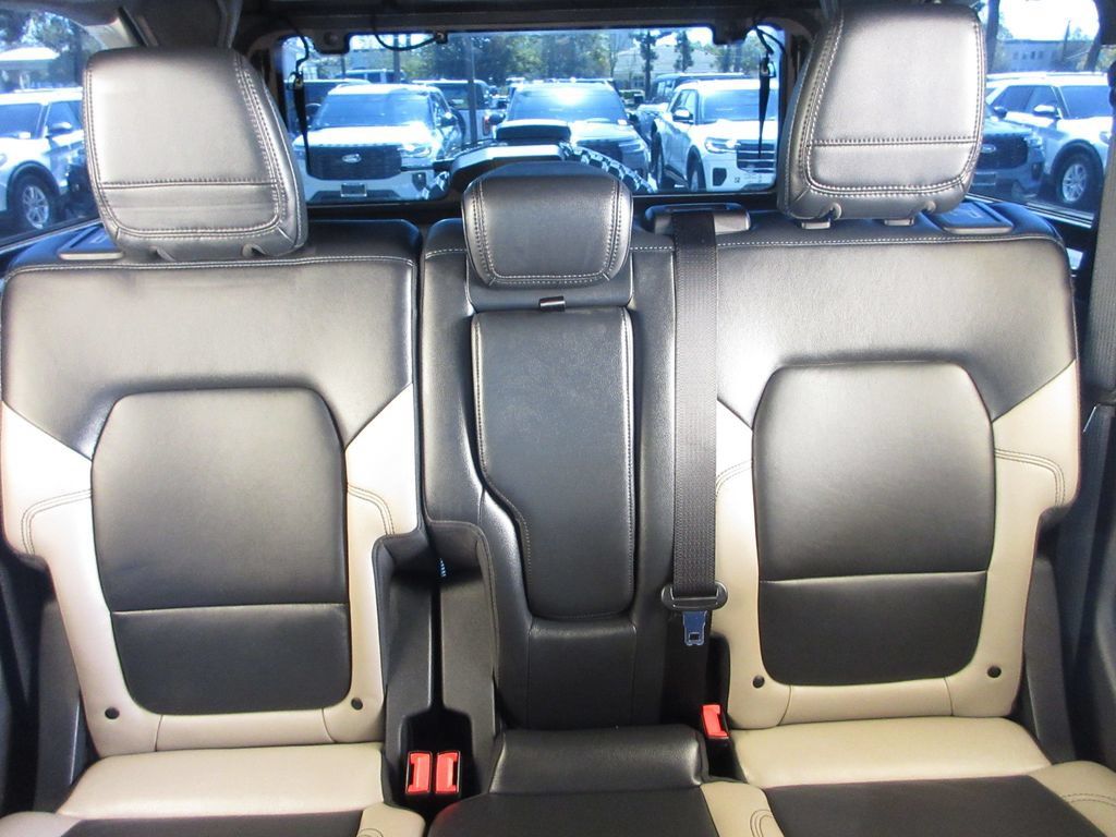 Certified 2023 Ford Bronco Wildtrak AWD/4WD image 26