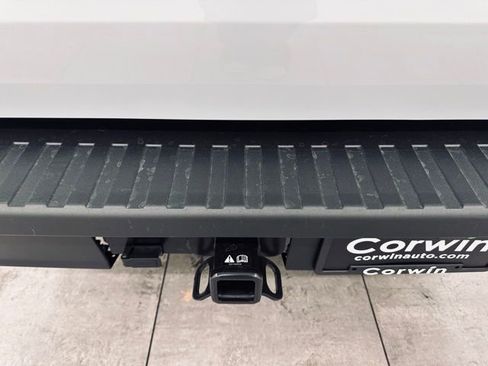 New 2025 Ford Maverick XL w/ Equipment Group 101A image 20