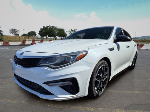 Used 2020 Kia Optima SE FWD image 5