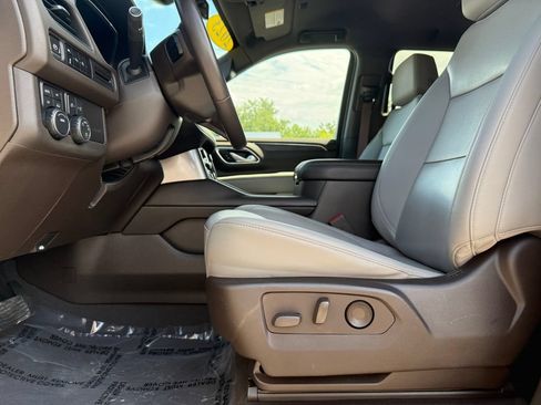 Used 2023 Chevrolet Tahoe LT AWD/4WD image 19