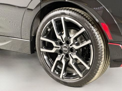 New 2025 MINI Cooper S image 28