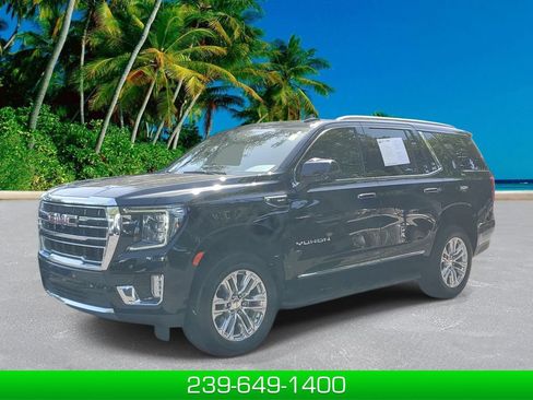 Certified 2022 GMC Yukon SLT w/ SLT Premium Package AWD/4WD image 1