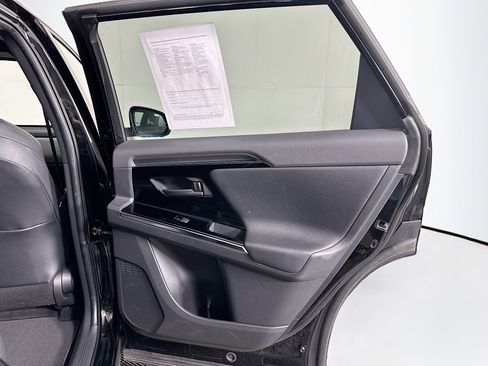 Used 2023 Subaru Solterra AWD image 31