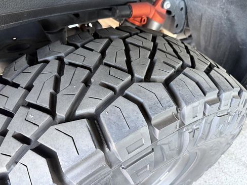 Used 2022 Ford F150 Raptor w/ Equipment Group 801A High image 8