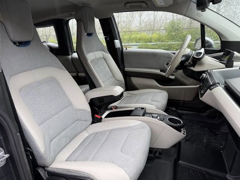 Used 2014 BMW i3 w/ Range Extender image 17