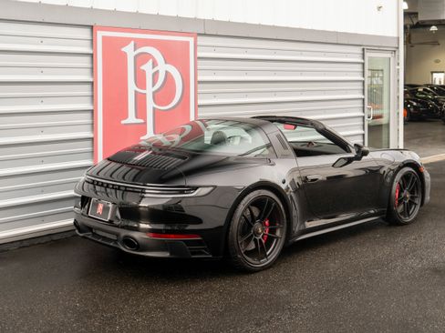 Used 2024 Porsche 911 Targa 4 GTS w/ Premium Package image 42