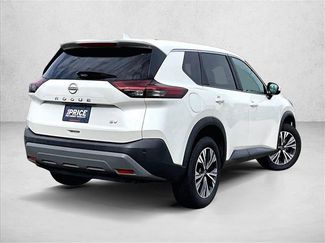 Used 2023 Nissan Rogue SV FWD video 2