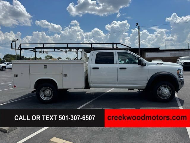 Used 2024 RAM 5500 Tradesman w/ Chrome Appearance Group AWD/4WD image 7