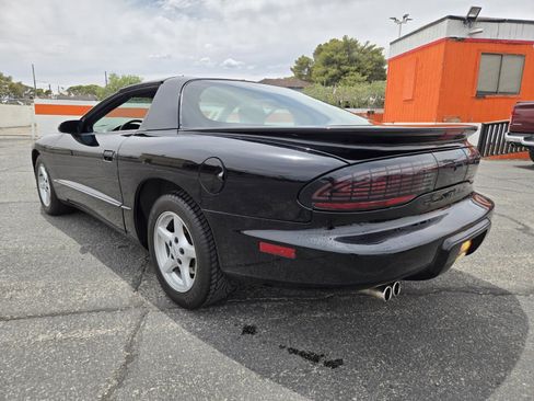 Used 1997 Pontiac Firebird Formula w/ Opt Pkg image 2