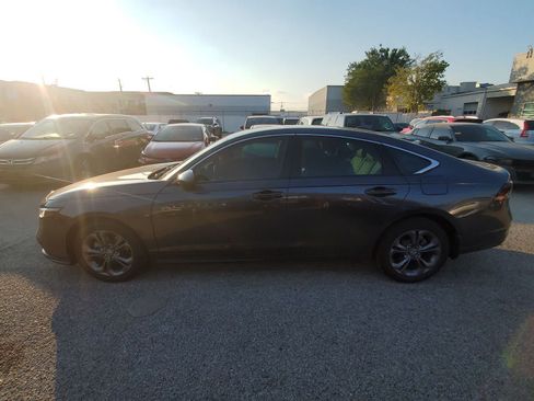 Used 2024 Honda Accord EX image 3
