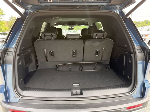 New 2026 Chevrolet Traverse LT AWD/4WD image 15