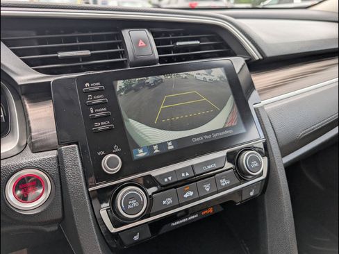 Used 2020 Honda Civic EX image 13
