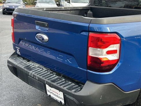 Used 2023 Ford Maverick XLT image 11