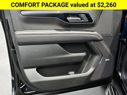 New 2026 Chevrolet Suburban RST w/ Comfort Package AWD/4WD image 2