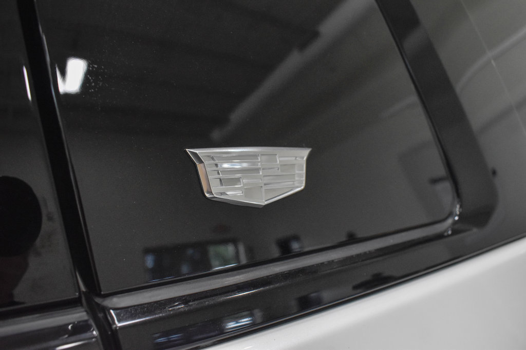Used 2025 Cadillac Escalade ESV Sport Platinum w/ LPO, Floor Liner Package AWD/4WD image 12