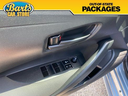 Used 2022 Toyota Corolla LE FWD image 23
