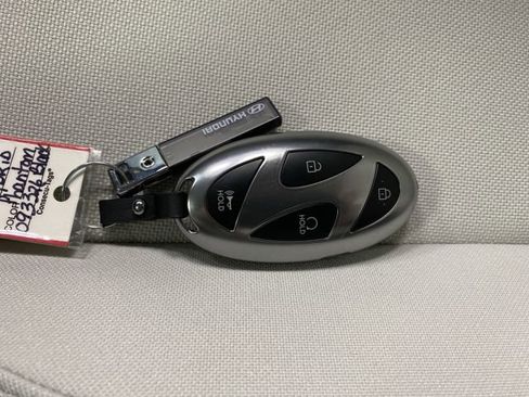 New 2026 Hyundai Santa Fe SE image 26