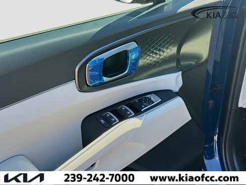 New 2026 Kia Sorento EX image 24