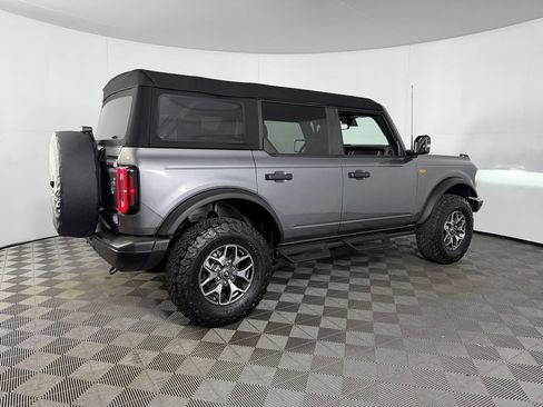 Used 2024 Ford Bronco Badlands AWD/4WD image 7