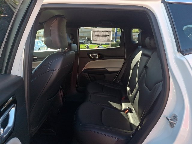 Certified 2024 Jeep Compass Limited AWD/4WD image 10