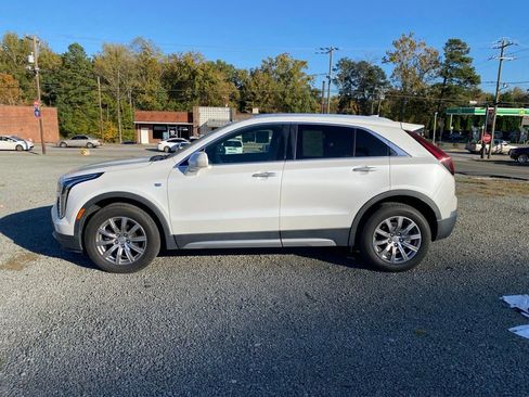 Used 2019 Cadillac XT4 Premium Luxury w/ Cold Weather Package image 5