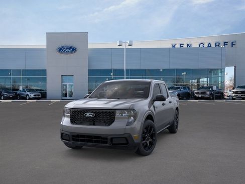 New 2025 Ford Maverick XLT w/ XLT Luxury Package AWD/4WD image 2