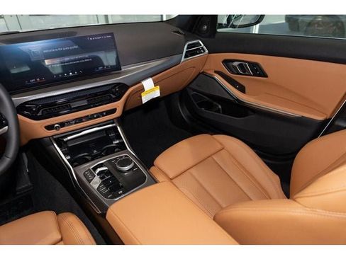 New 2026 BMW 330i xDrive Sedan w/ Convenience Package AWD/4WD image 77
